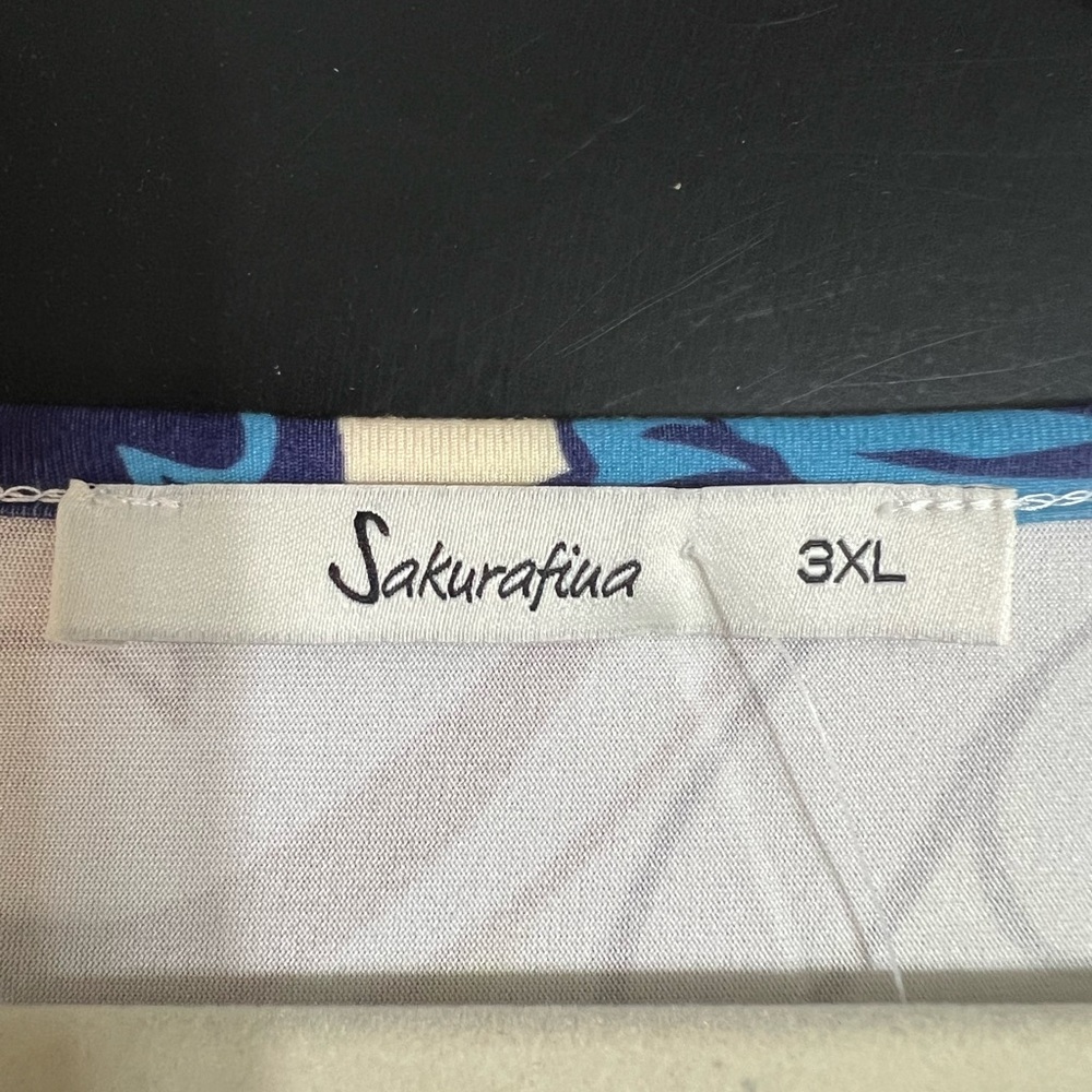 Sakura Multicolor Floral Blouse - Picture 2 of 3